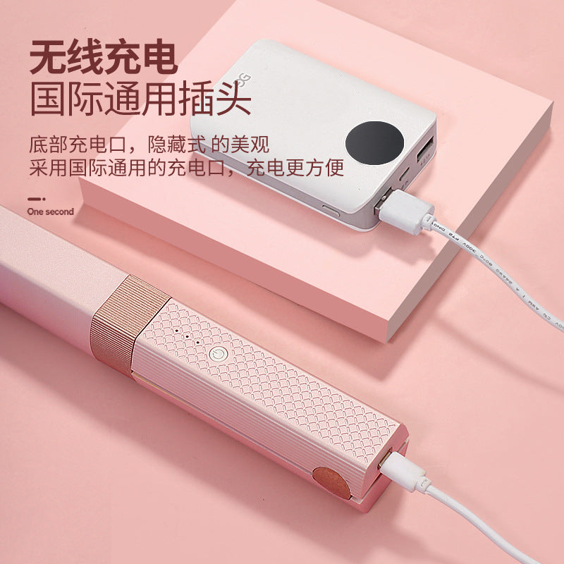 GlamWave™|どこでも使えるコードレスヘアアイロン ― 軽量・高性能・3段階温度調整で驚きの仕上がり